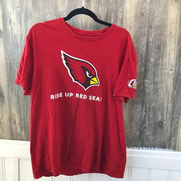 Raising Cane's crew member Arizona Cardinals red t-shirt size M - Picture 1 of 4
